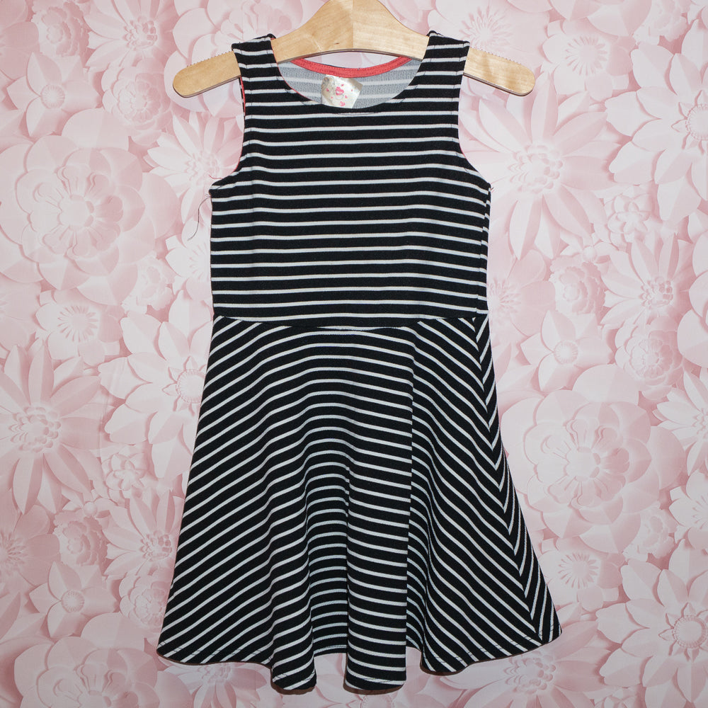 B&W Striped Dress Size 6