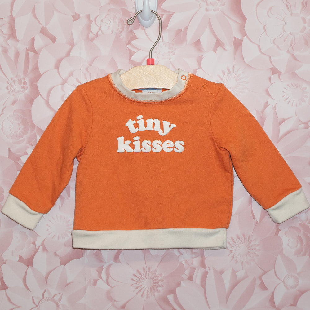 Tiny Kisses top Size 6-9m
