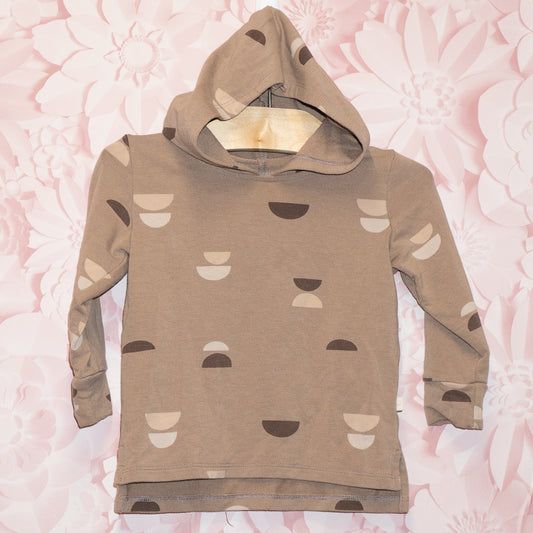Semi-Circle Bamboo Hooded Tee Size 6-12m