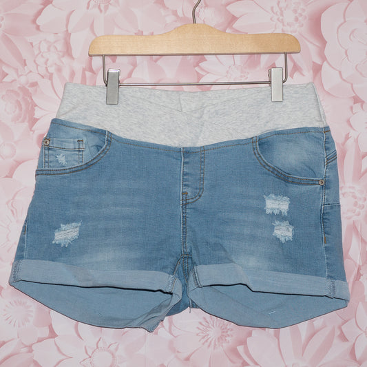 Light Wash Maternity Shorts Size M