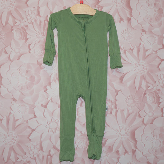 Green Bamboo Sleeper Size NB