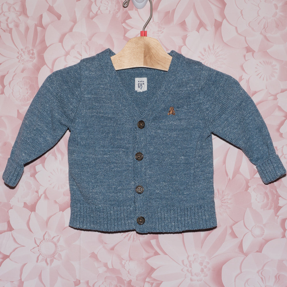 Buttoned Knit Cardgian Size 6-12m