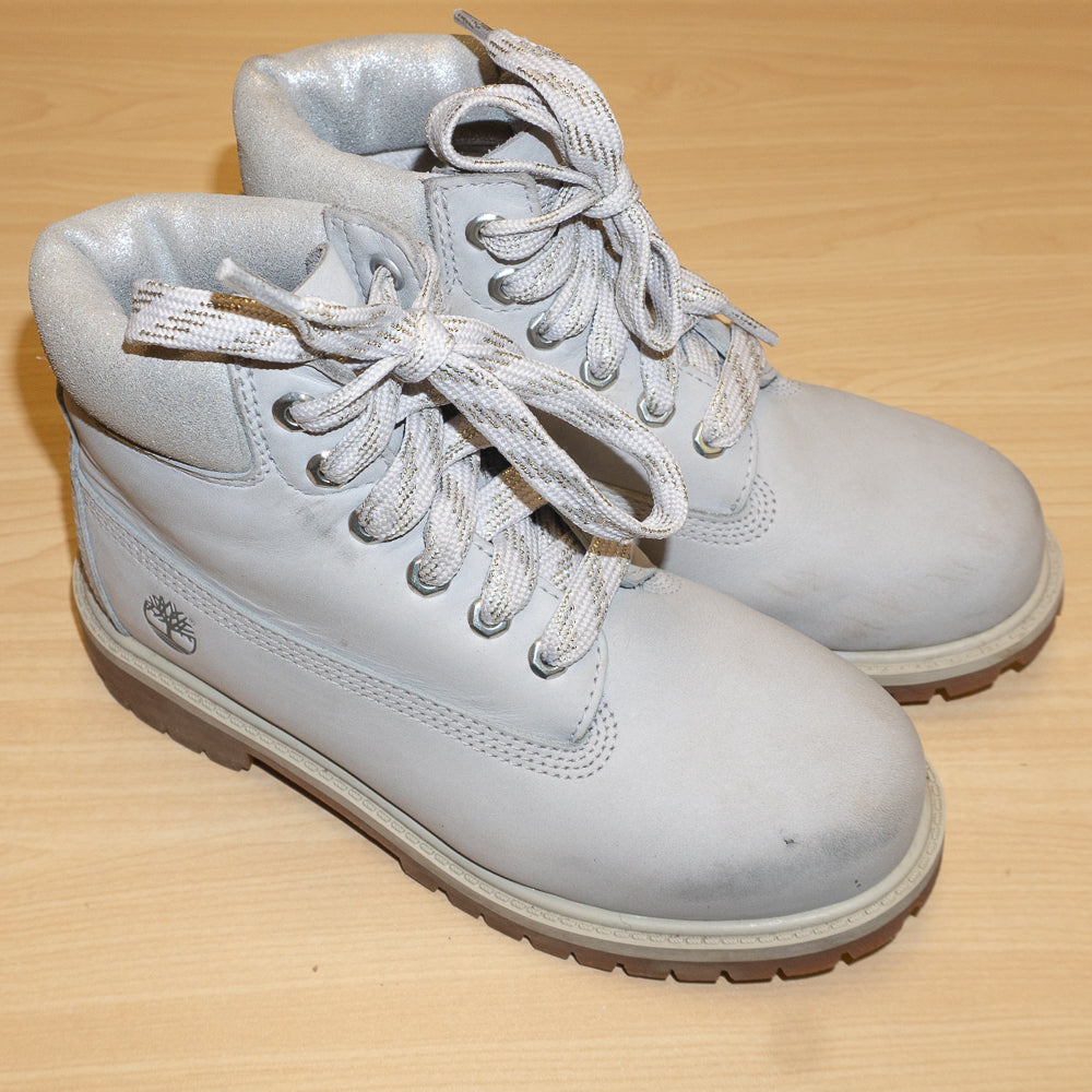 Grey timberlands size 3 online