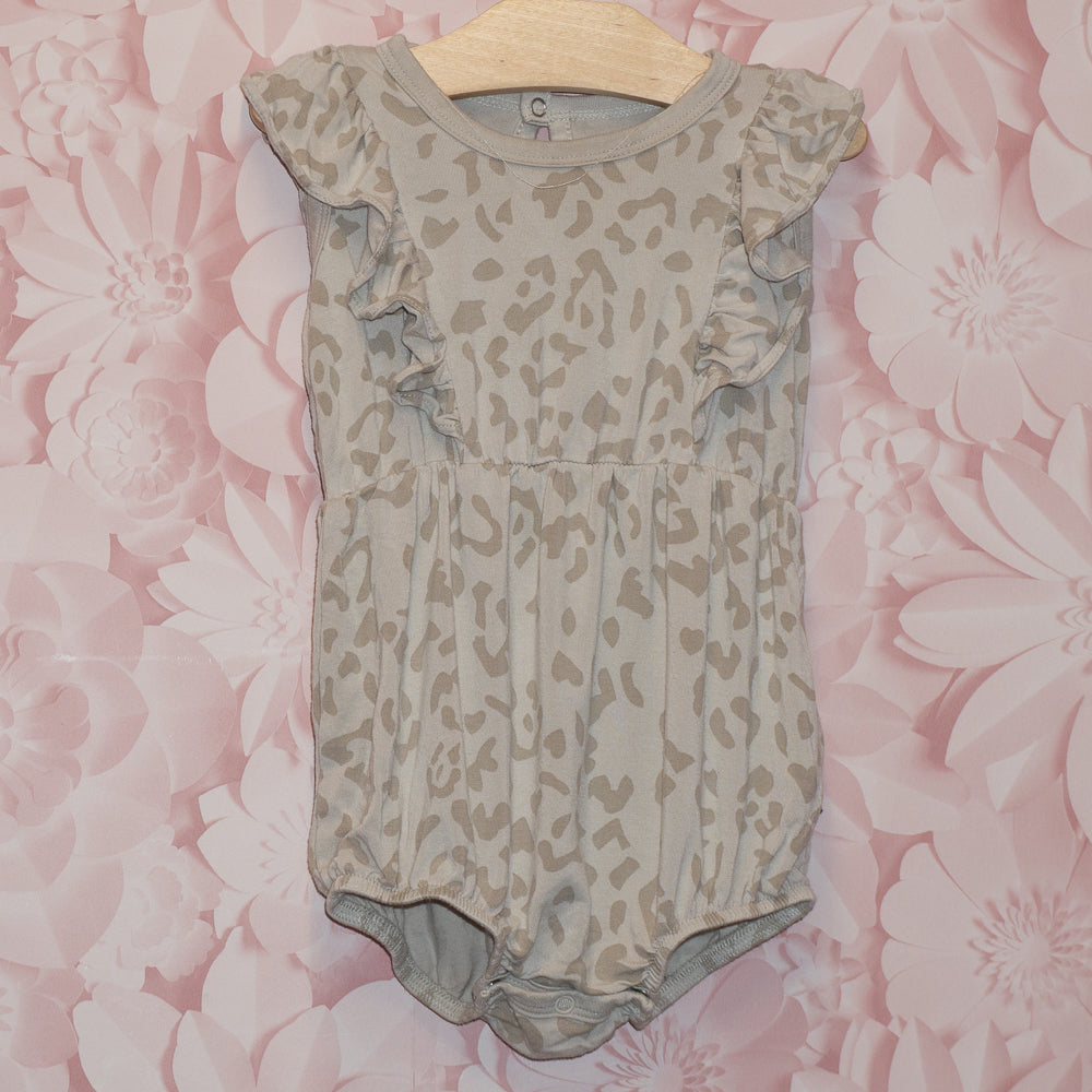 Beige Ruffled Bamboo Romper Size 6-12m
