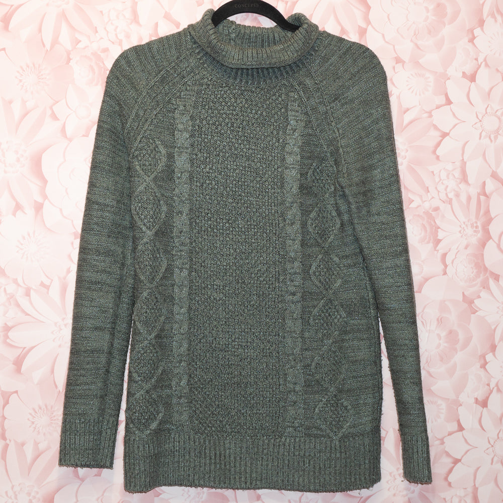 Green Maternity Sweater Size XS