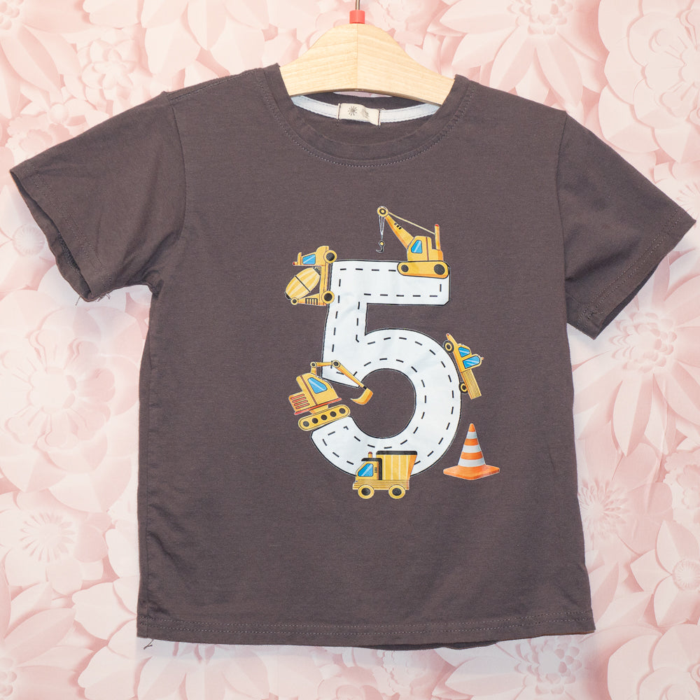 Construction "5" Tee Size 6-8