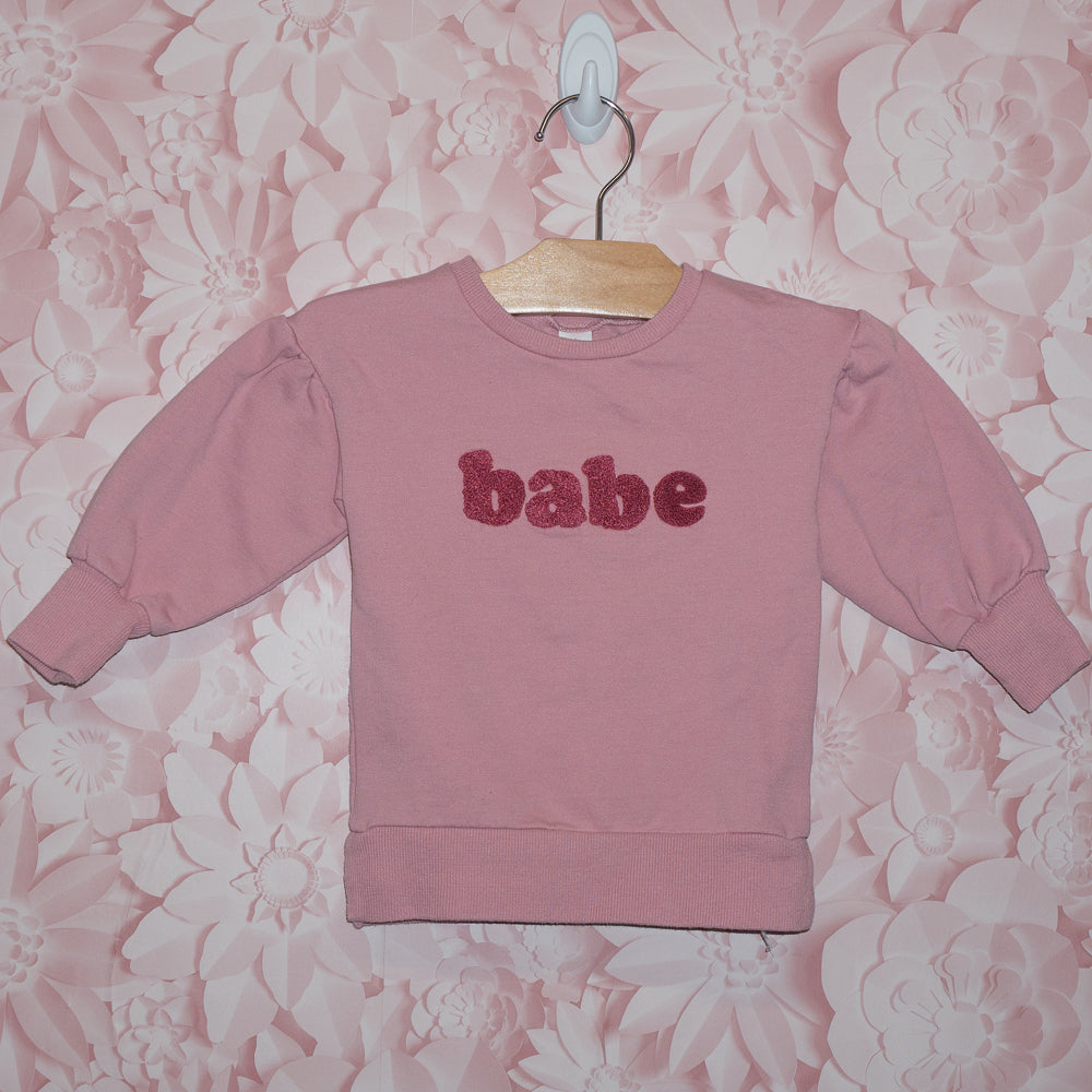 Babe Crewneck Size 24m