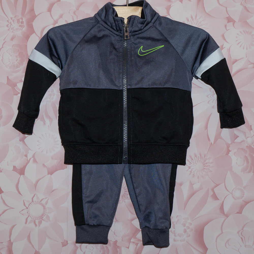 Nike Track Set Size 6m