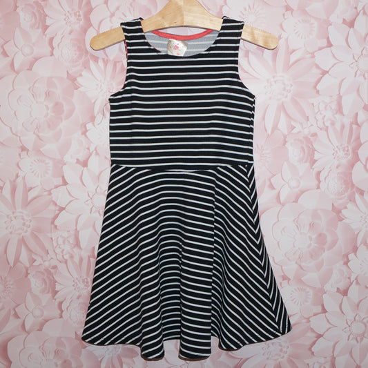 B&W Striped Dress Size 6