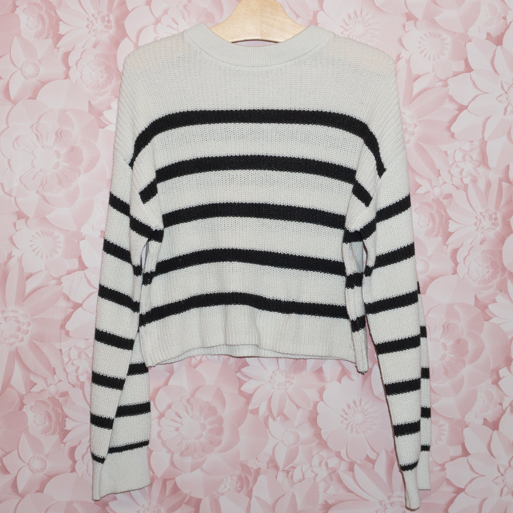 Knit B&W Striped Sweater Size 8-10
