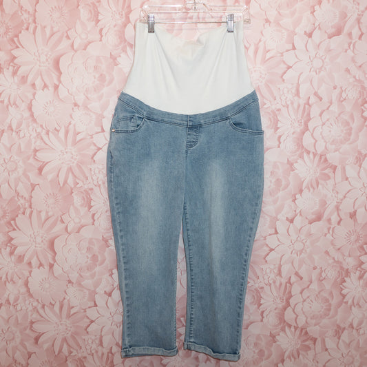 Light Crop Maternity Jeans Size M