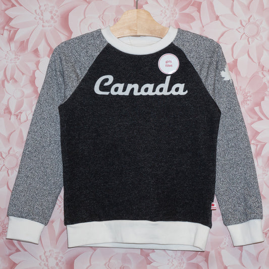 NWT Canada Crewneck Size 6