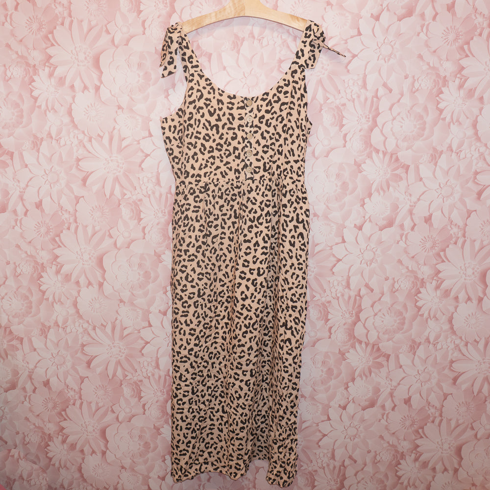 NWT Leopard Print Maternity Dress Size M