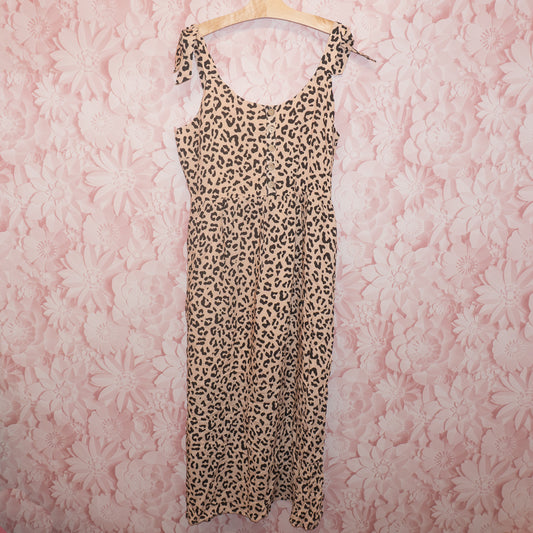 NWT Leopard Print Maternity Dress Size M