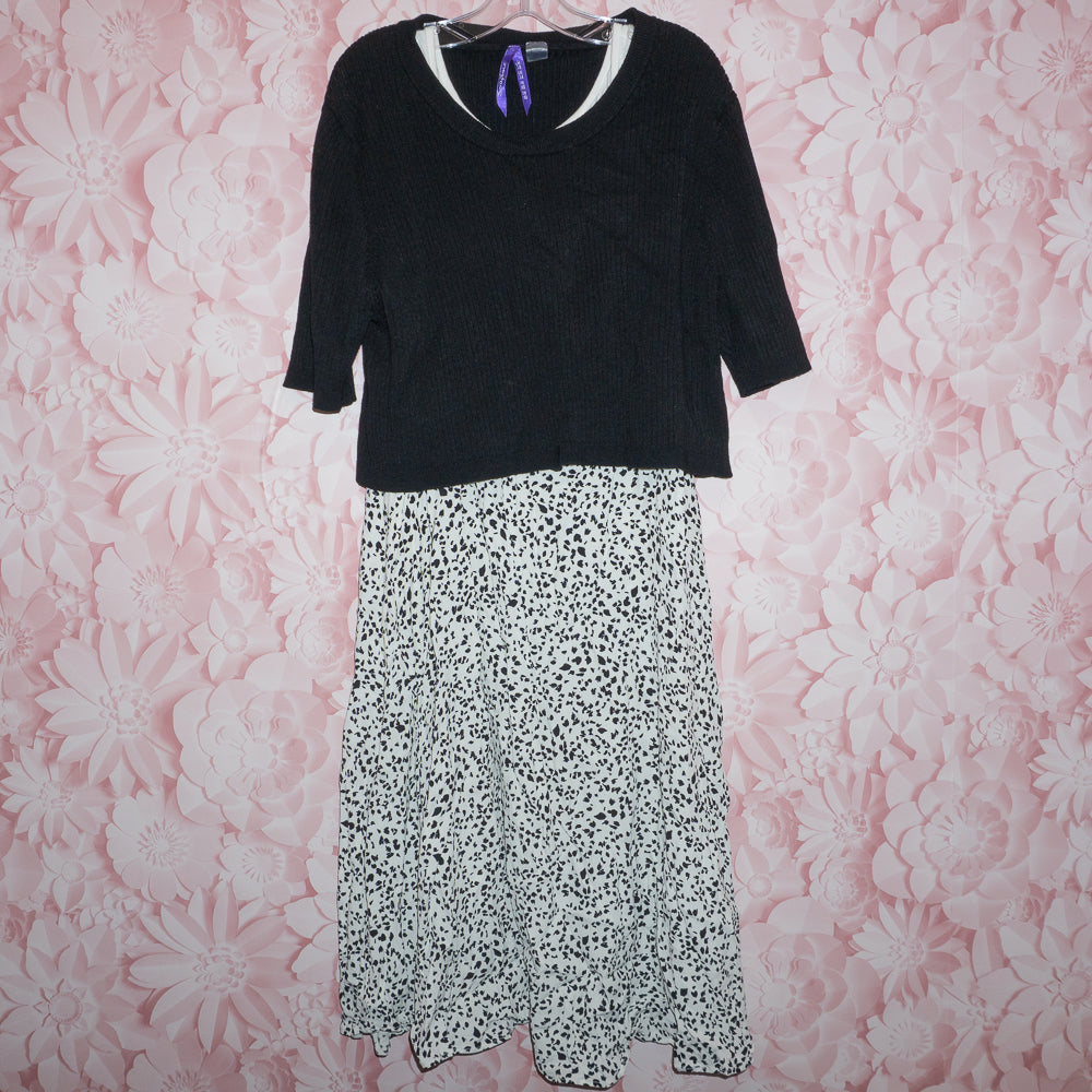 Maternity/Nursing Dress & Sweater Set Size 14