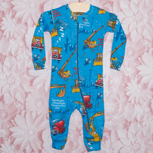 NWT Construction Site Sleeper Size 6-12m