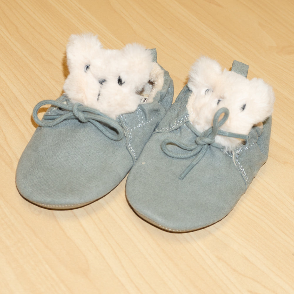 Bear Slippers Size 6