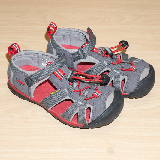 Keen Sandals Size 12