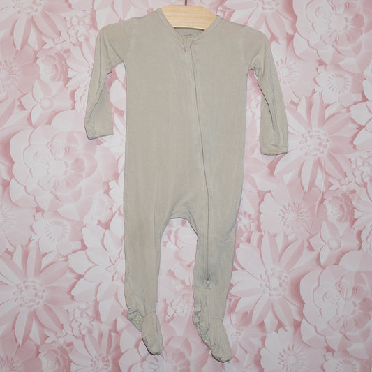 Beige Bamboo Sleeper Size 9-12m