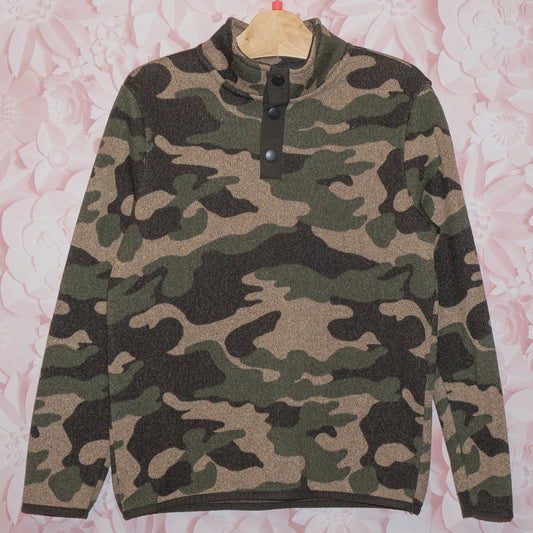 Camo Button Neck Sweatshirt Size 8