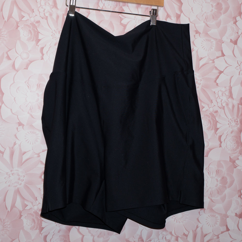 Athletic Maternity Shorts Size XL