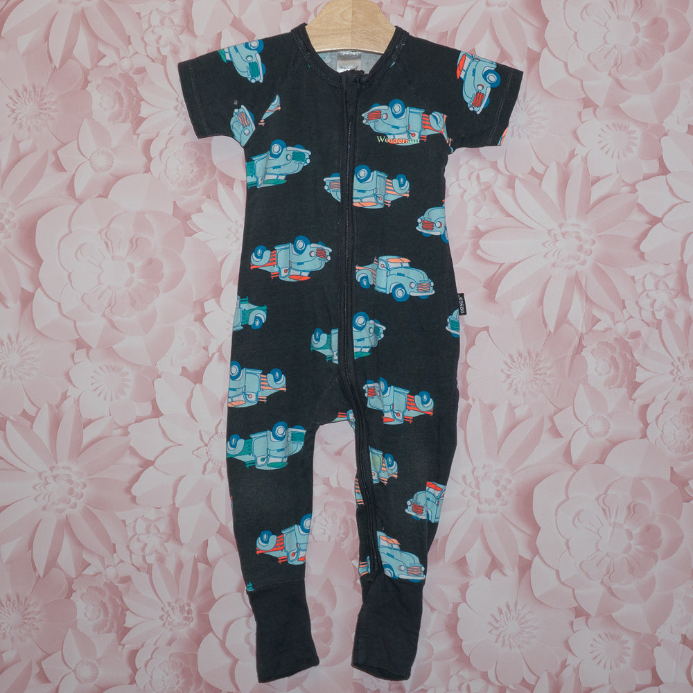 Track Bonds Wondersuit Size 6-12m