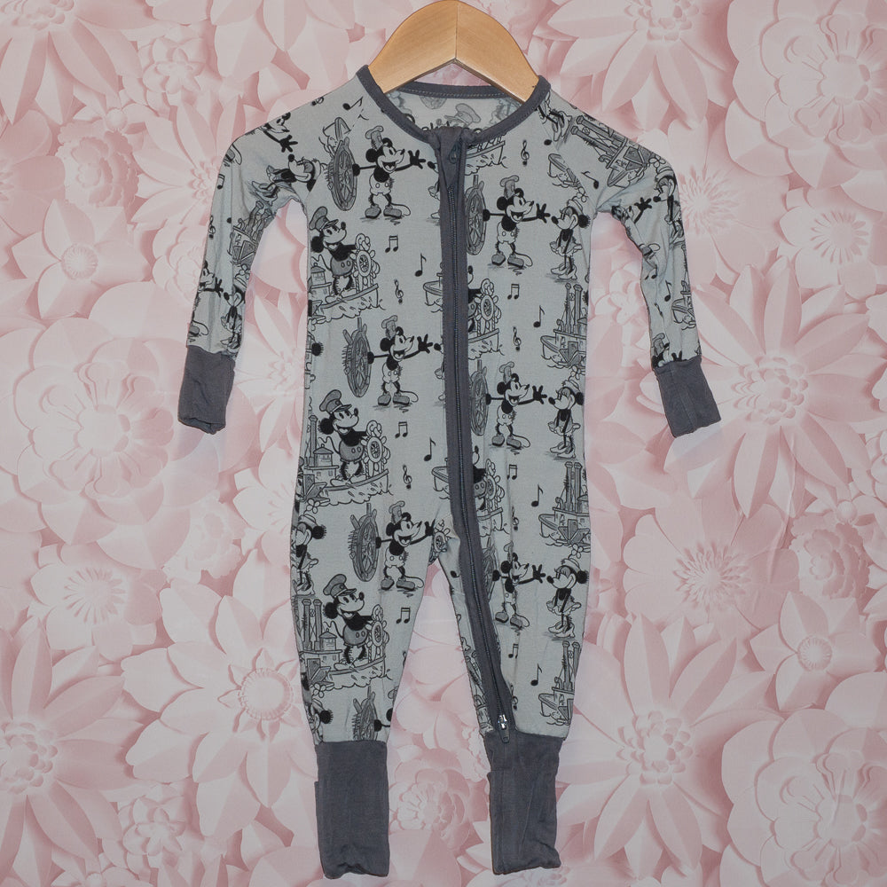 B&W Mickey Mouse Bamboo Sleeper Size 0-3m