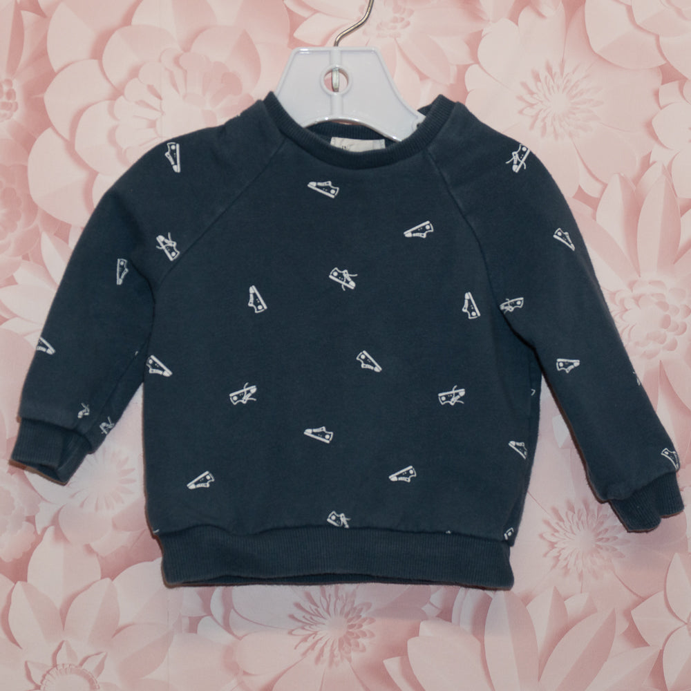 Sneaker Crewneck Size 6m