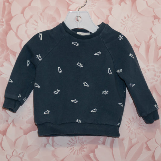Sneaker Crewneck Size 6m