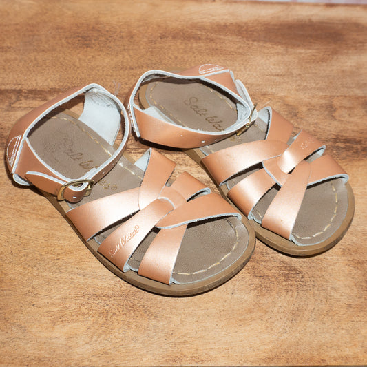 Saltwater Sandals Size 9