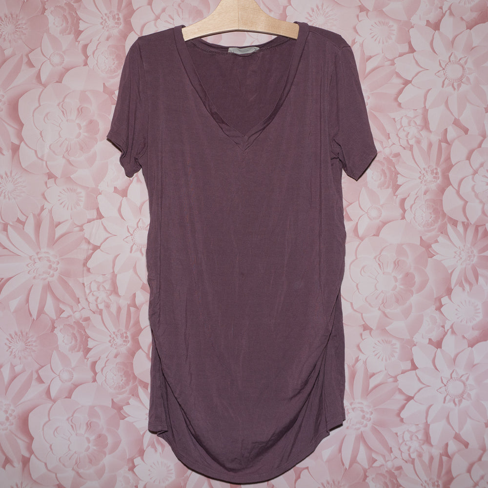 V-Neck Maternity Tee Size M