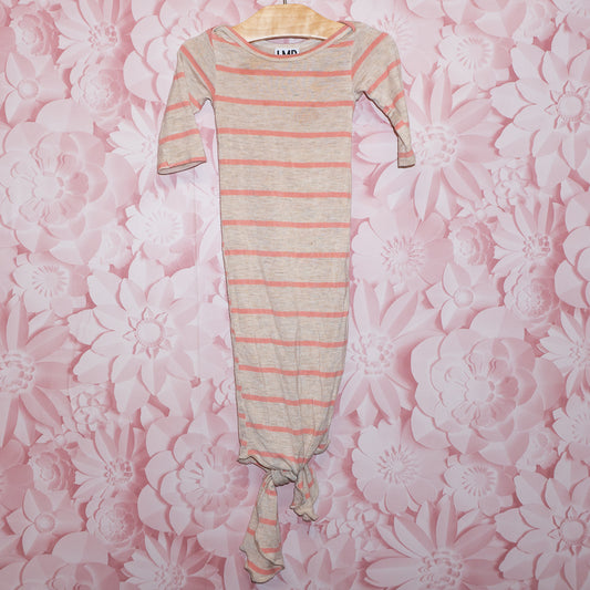 Knotted Gown Size NB