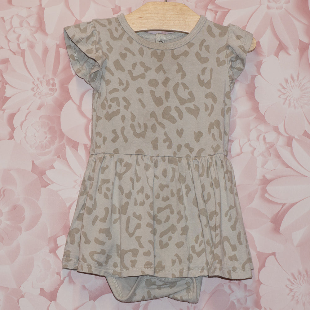 Biege Bamboo Onesie Dress Size 6-12m