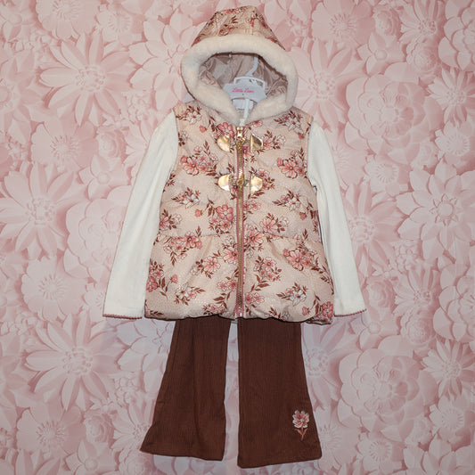 NWT Vest Outfit Set Size 4T