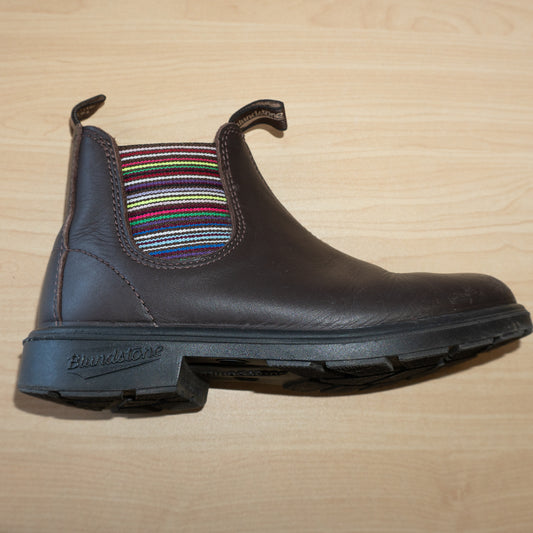 Stripe Blundstone Boots Size US 2/Aus 1