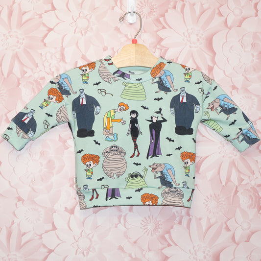 Spooky Hotel Crewneck Size 12-18m