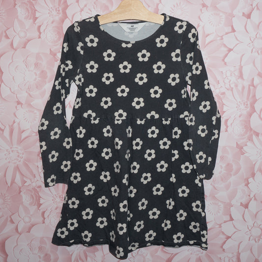 Daisy Dress Size 8-10